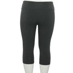 Women's Tek Gear® High-Waisted Skimmer Capri Leggings 7 Women's Tek Gear® High-Waisted Skimmer Capri Leggings -Casual Wear Hub 4946433 ALT