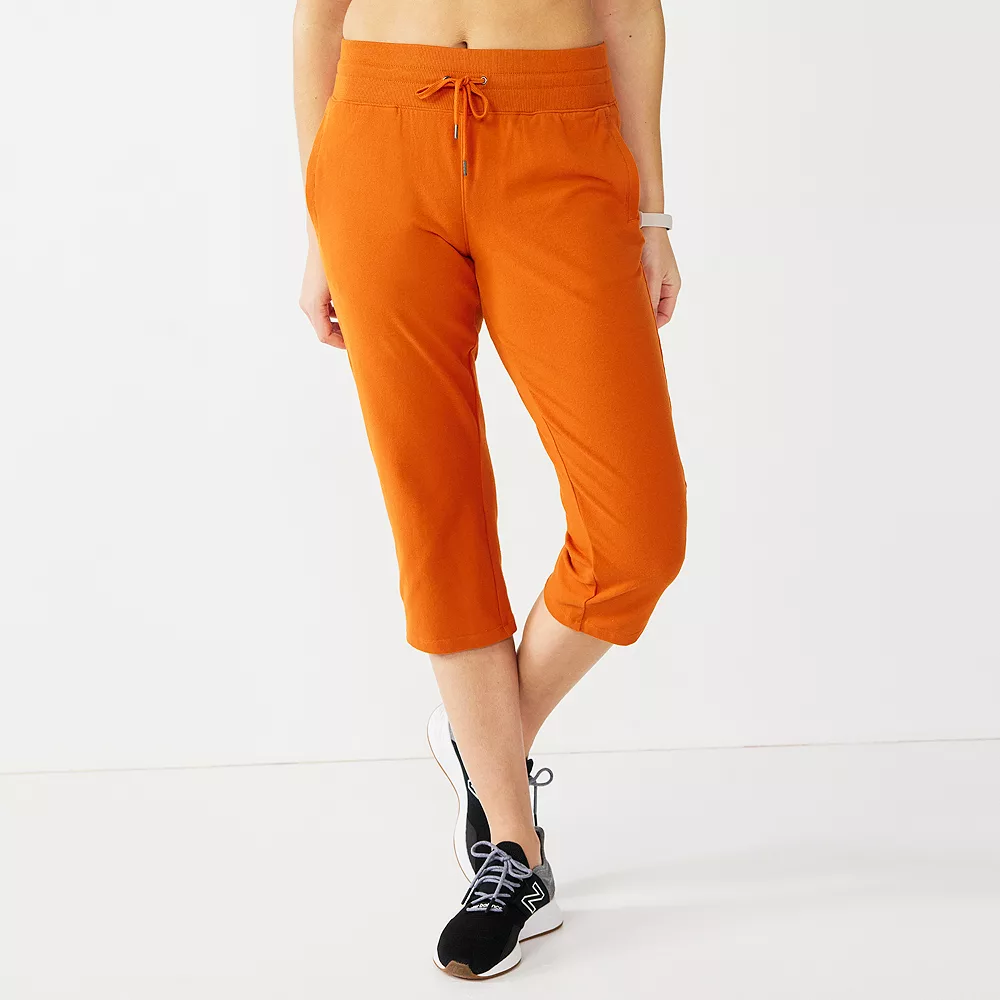 Women's Tek Gear® Essential Straight-Leg Workout Capris 6 Women's Tek Gear® Essential Straight-Leg Workout Capris - Image 6